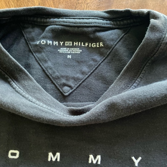 Tommy Hilfiger t-shirt - Picture 3 of 3